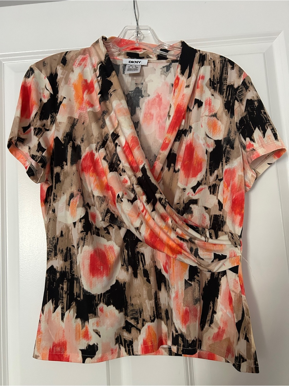 DKNY Floral Wrap-Style Short Sleeve Top in Coral/Beige Sz L